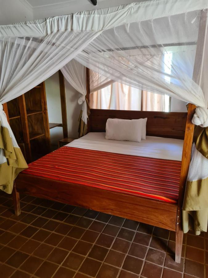 Honey Badger Lodge Моші Екстер'єр фото